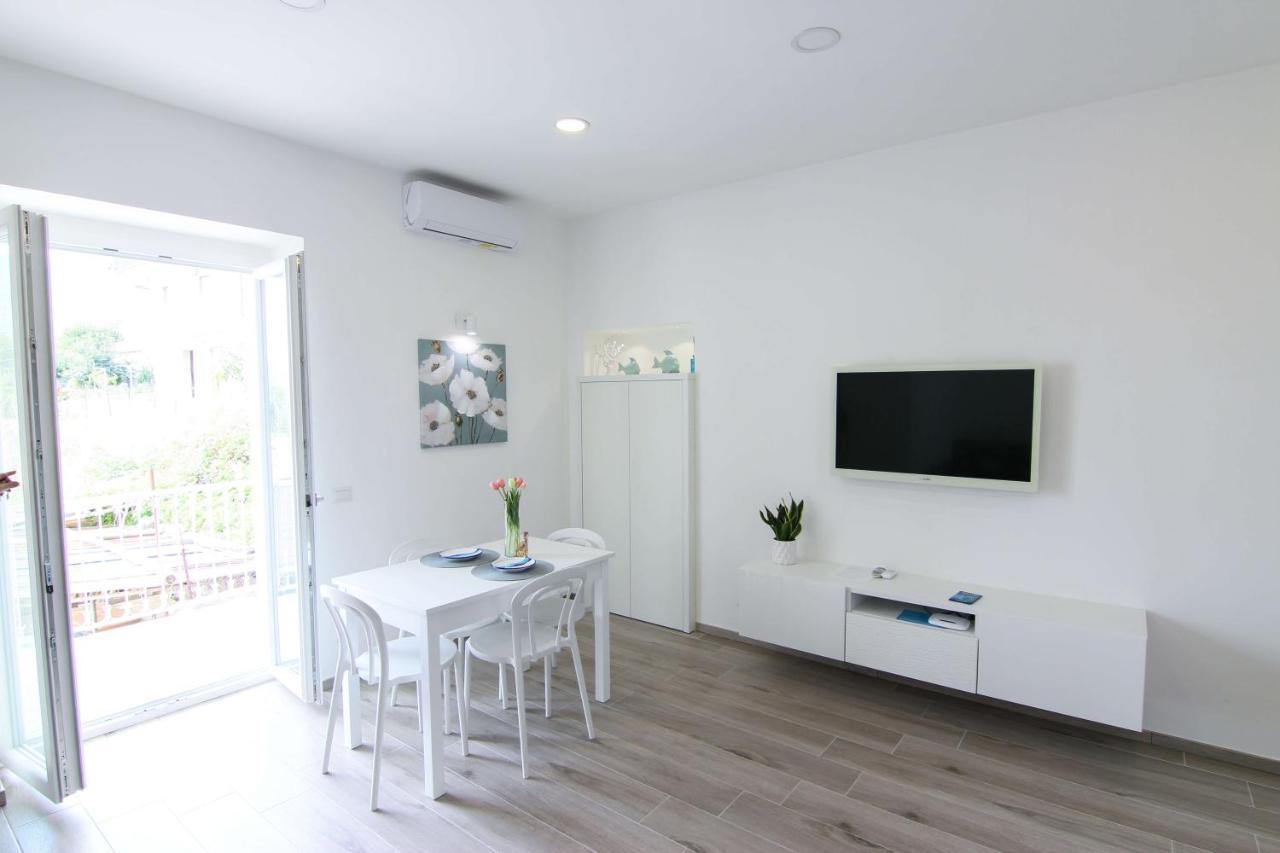 Four White Apartments Agerola Exterior foto
